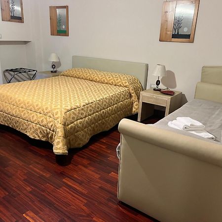 Gioviale Rooms Portici Kültér fotó