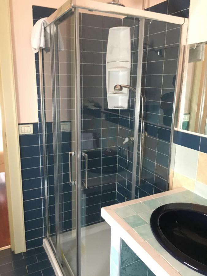 Gioviale Rooms Portici Kültér fotó
