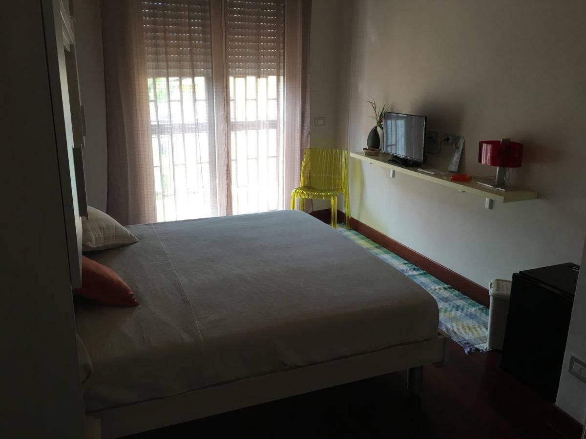 Gioviale Rooms Portici Kültér fotó